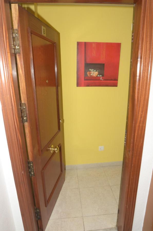 Habitacion Grande Con Terraza Privada, Malaga Centro Экстерьер фото