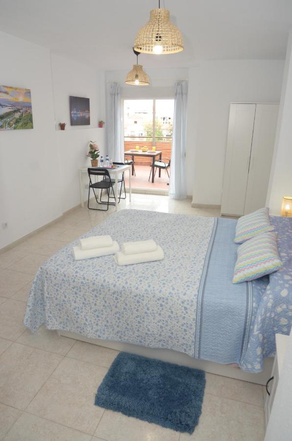 Habitacion Grande Con Terraza Privada, Malaga Centro Экстерьер фото