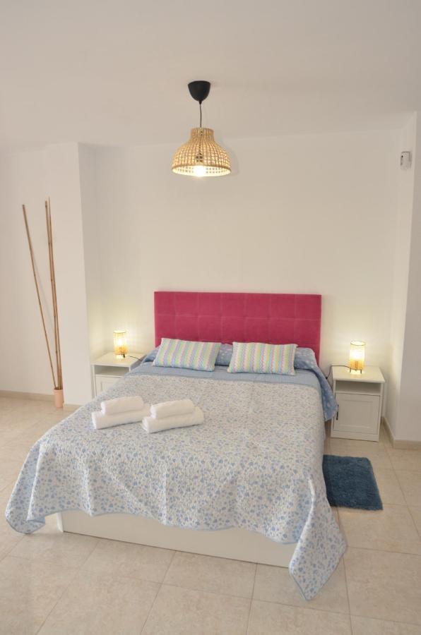 Habitacion Grande Con Terraza Privada, Malaga Centro Экстерьер фото