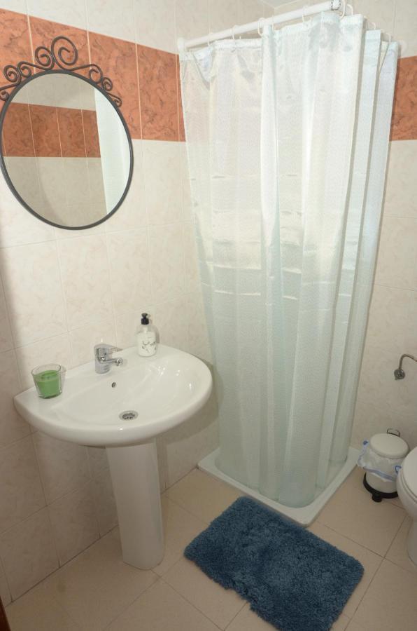 Habitacion Grande Con Terraza Privada, Malaga Centro Экстерьер фото